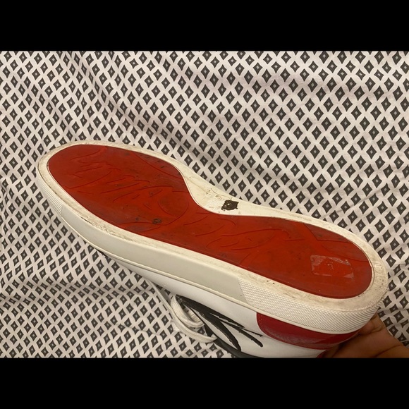 Sneakers - Picture 4 of 4